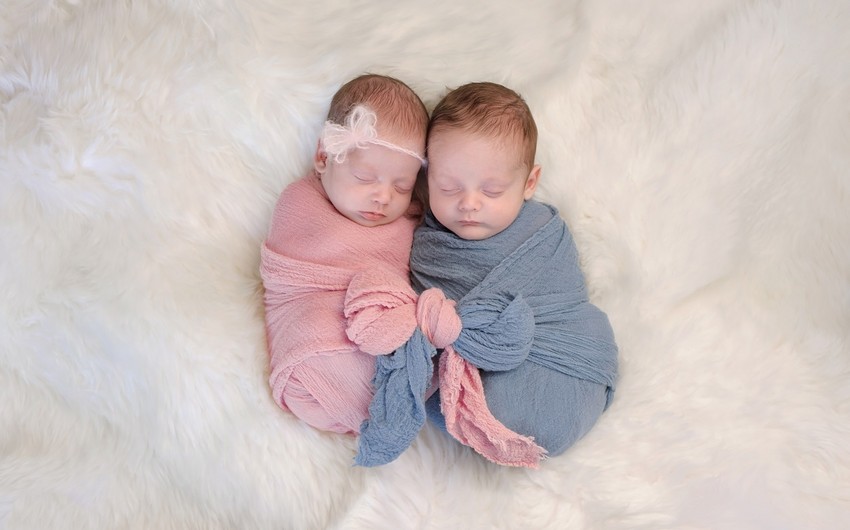 1,862 twins, 51 triplets, 4 quadruplets born in Azerbaijan this year