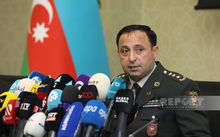 Azerbaijan's Defense Ministry again calls on Armenian armed forces' formations to surrender