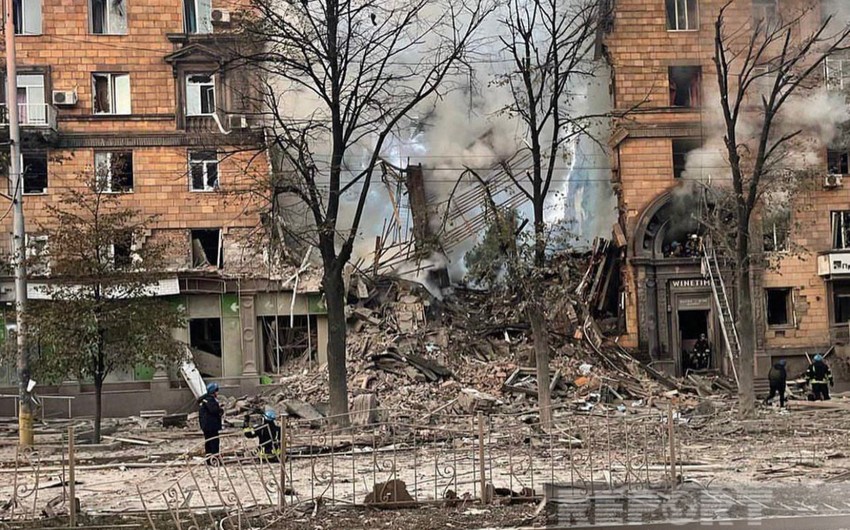 PHOTOS from downtown Zaporizhzhia destroyed last night by Russian missiles