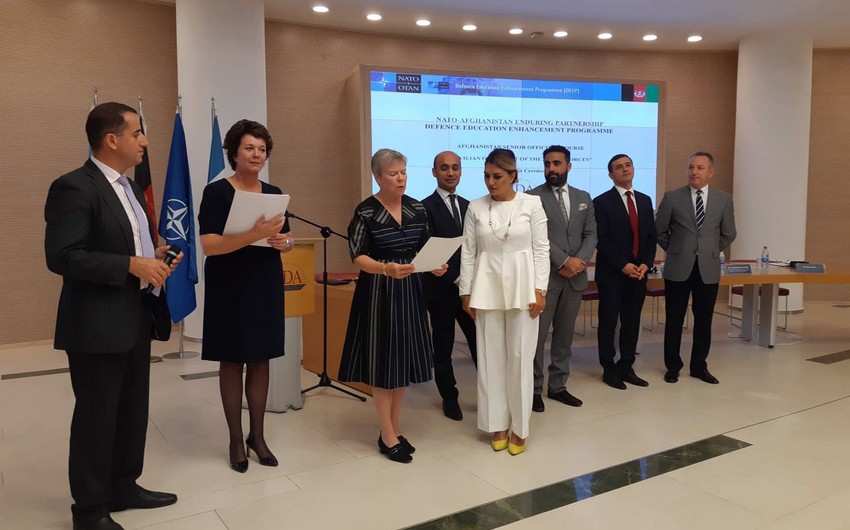 В Баку состоялось вручение сертификатов выпускникам программы НАТО по Афганистану