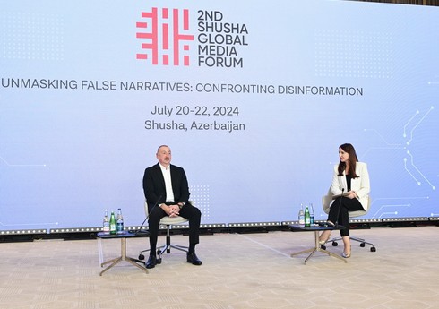 Президент Ильхам Алиев выступает на открытии II Шушинского глобального медиафорума