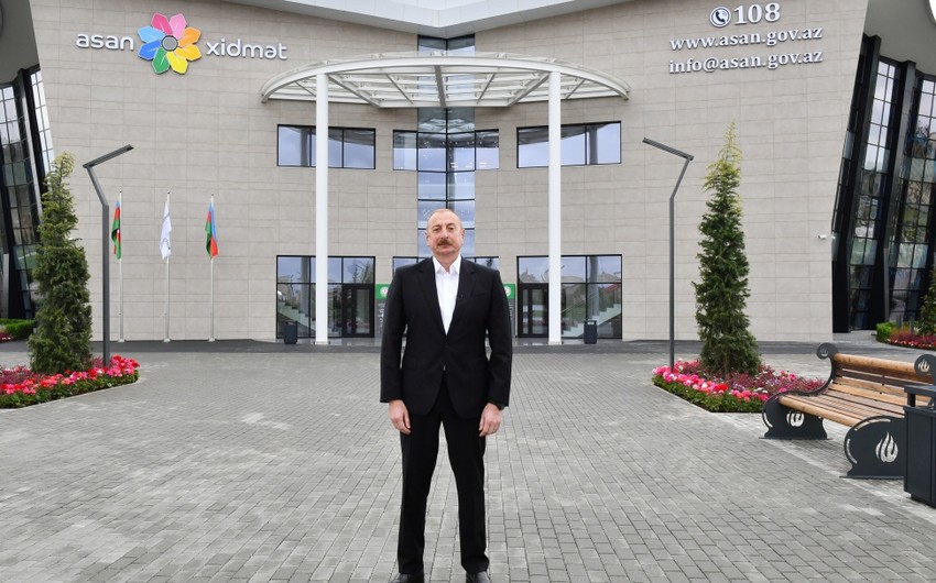 President Ilham Aliyev gives interview to Azerbaijan Television