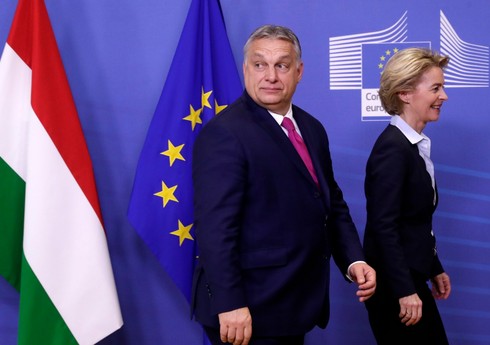 Орбан призвал сменить фон дер Ляйен на посту ЕК из-за ее 