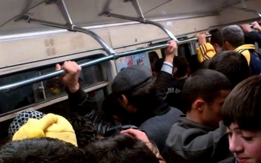 Житель Гёйчая ограблен в бакинском метро