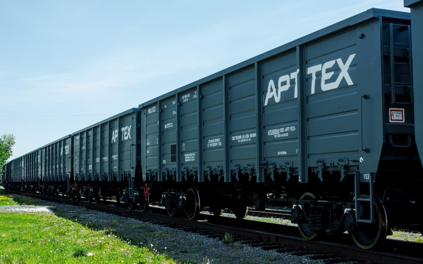 Azerbaijan's logistics company buys 100 carriages from Russia