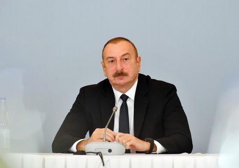Ильхам Алиев: Зангезурский коридор стал бы беспроигрышной возможностью для всех стран