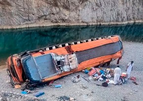 17 killed, 41 injured in Pakistan truck crash