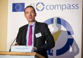 Tomas de Bethune Avropa Komissiyasının Brüsseldəki yeni nümayəndəsi təyin olunub