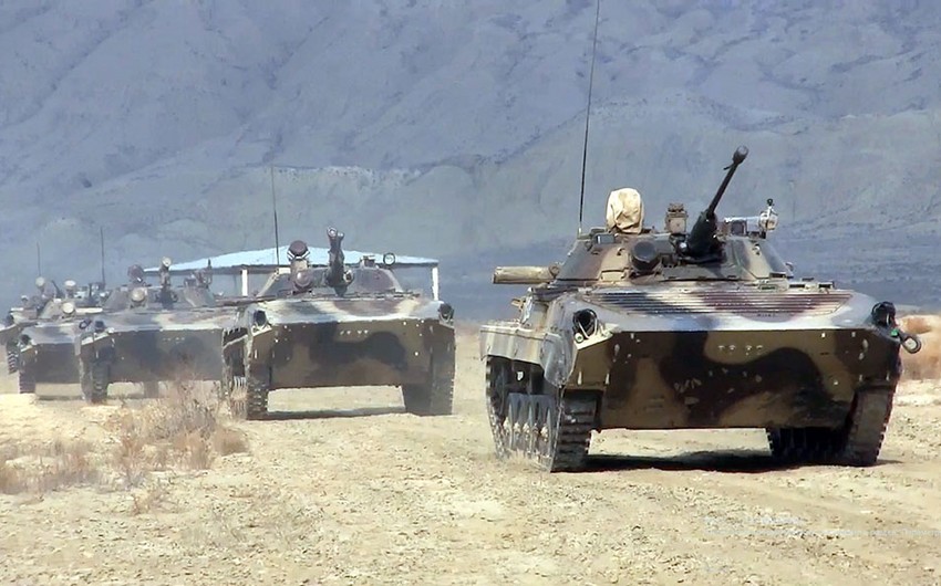 Azərbaycan Ordusunun tank bölmələrinin döyüş hazırlığı yoxlanılıb