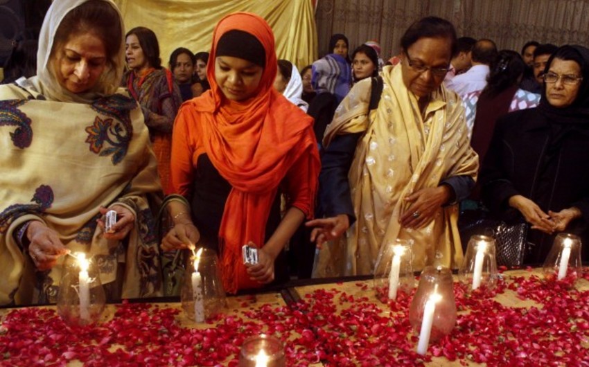 Pakistan in mourning after Peshawar school massacre