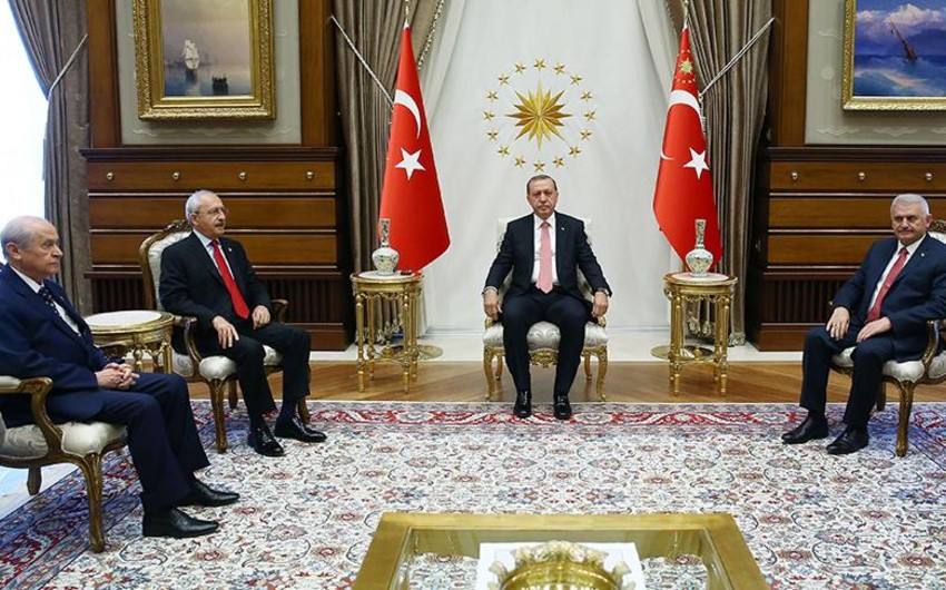 Turkish President Erdoğan holds meeting with political party leaders
