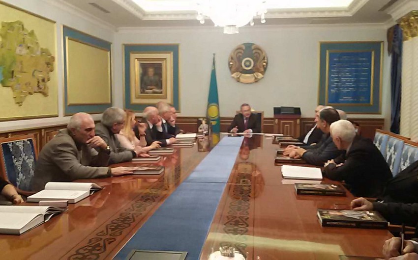 Посол: Казахстан заинтересован в развитии логистического сотрудничества с Азербайджаном