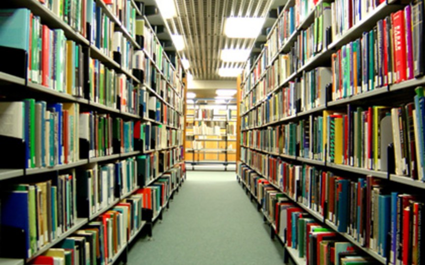 Penalties for violation of requirements on free provision of libraries with required books determined