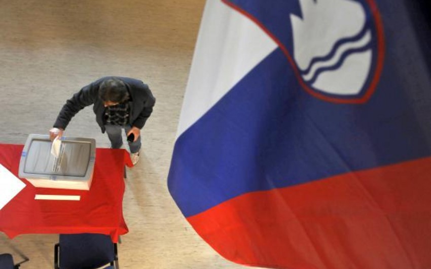 Sloveniyada parlament seçkilərinə start verilib