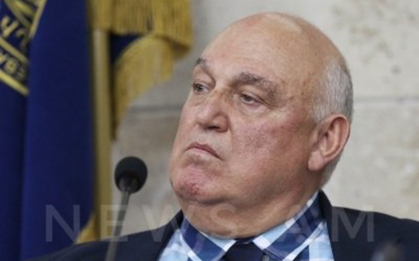 Yerevan Dövlət Universitetinin rektoru istefa verib