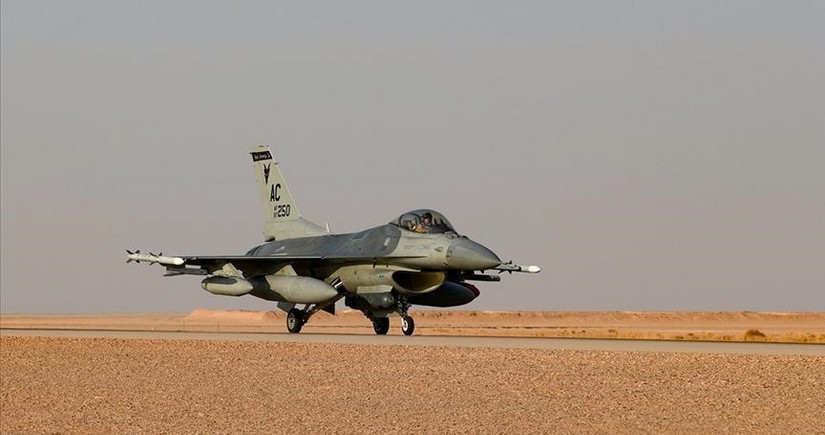 ABŞ-də “F-16” təlimi keçən pilotlar 2025-ci ildə Ukraynaya dönəcəklər