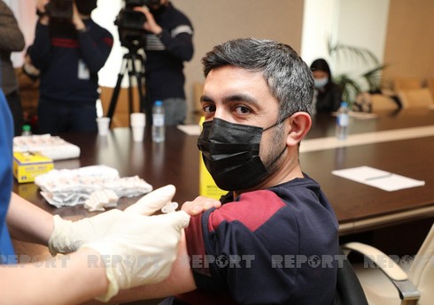 В Азербайджане обнародовано число вакцинированных от COVID-19 