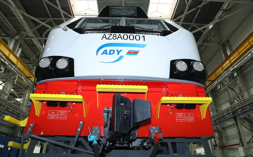 Состоялась презентация нового грузового локомотива, произведенного французской компанией для Азербайджана