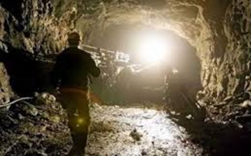 Шесть горняков пострадали при взрыве метана на шахте в Донбассе