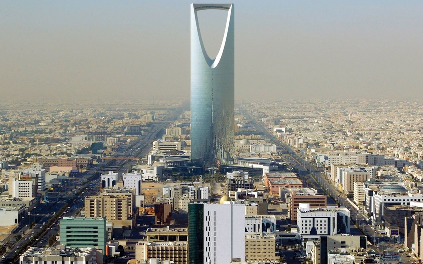 СМИ: Саудовская Аравия сократит расходы и субсидии в связи с падением цен на нефть