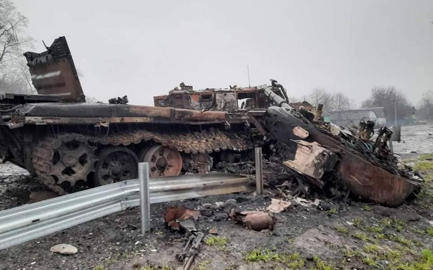Britaniya kəşfiyyatı: Rusiyanın 1 ədəd T-90M tankı məhv edilib