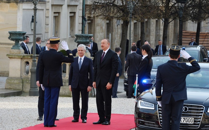 Prezident İlham Əliyev Parisdə Fransa Milli Assambleyasının sədri ilə görüşüb - ƏLAVƏ OLUNUB