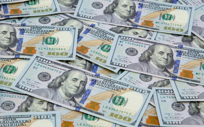 Спрос на доллар на валютном аукционе вырос