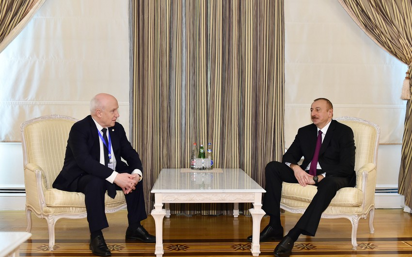 President Ilham Aliyev receives delegation led by Chairman of CIS Executive Committee