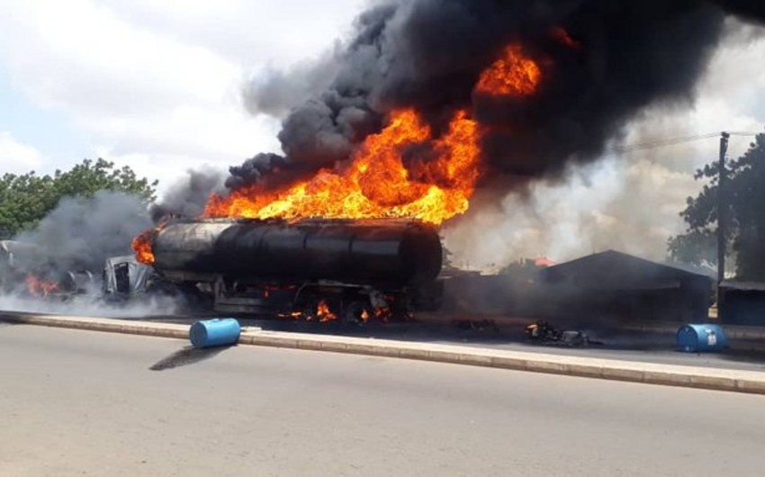 Death toll rises above 140 in Nigeria tanker explosion