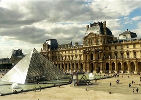 Emergency alarm heard in Louvre museum in Paris