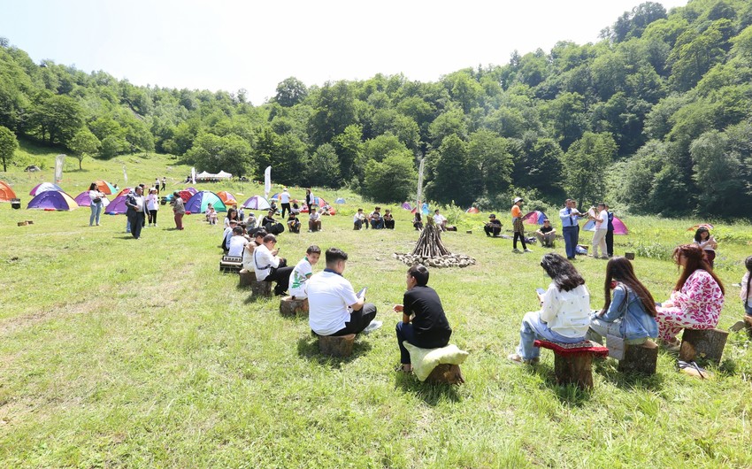 Uşaq İncəsənət Festivalının iştirakçıları üçün yay düşərgəsi təşkil olunub