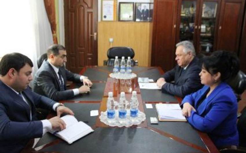 Азербайджан и Таджикистан обсудили открытие авиасообщения Баку-Душанбе