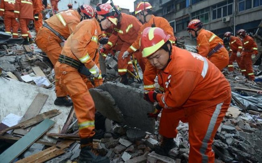 Çində yaşayış binasının uçması nəticəsində 3 nəfər ölüb, xəsarət alanlar var