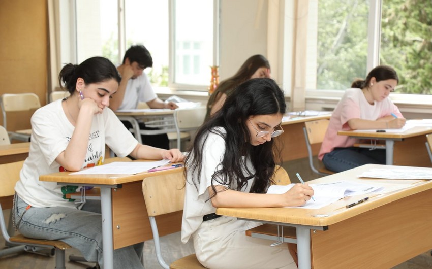 В Азербайджане 3 марта более 52 тыс. учащихся сдадут выпускной экзамен