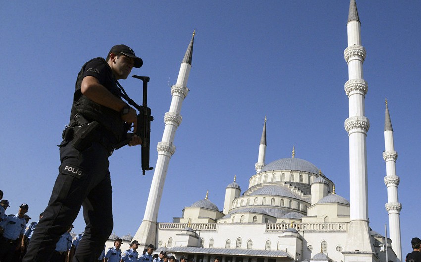 В Турции задержаны 12 боевиков ИГ, планировавших теракты на Новый год