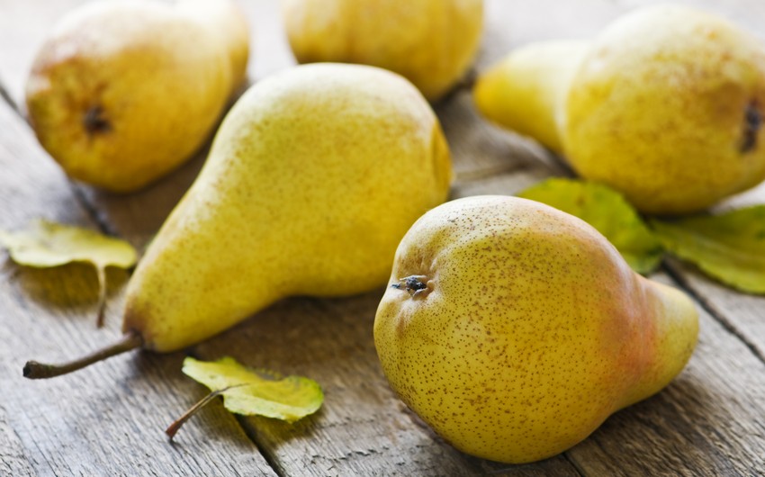 Kazakhstan rises pear imports from Azerbaijan by sixfold 