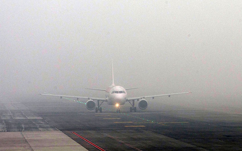 Туман не повлиял на работу Бакинского аэропорта
