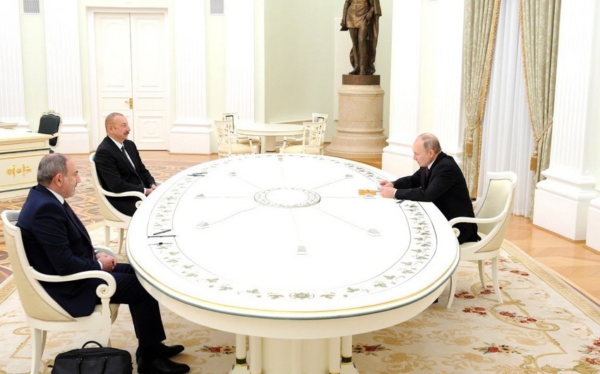 Лидеры Азербайджана, России и Армении проведут в Сочи переговоры 26 ноября