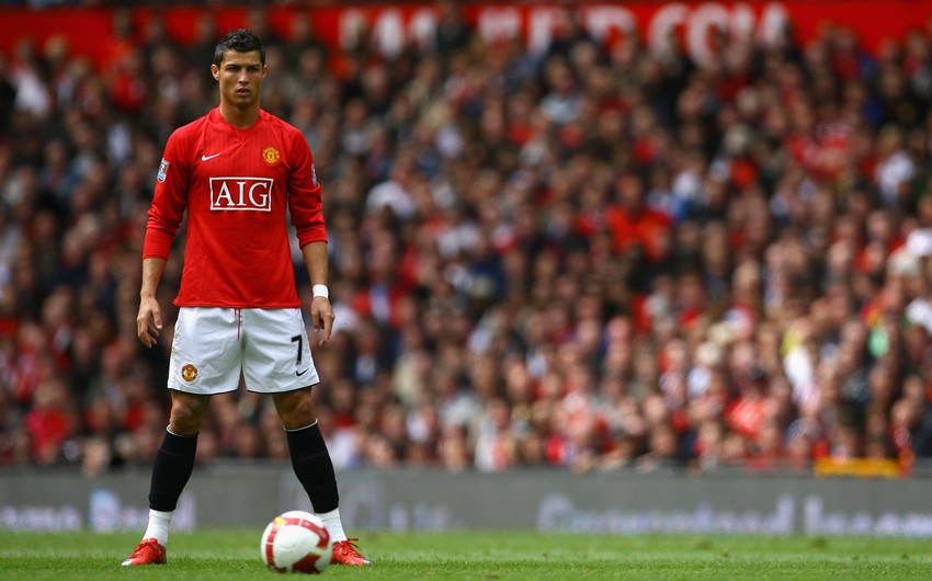 Ronaldo says 'magical' to be back at Manchester United