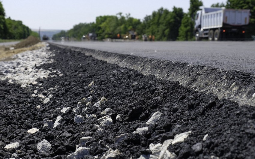 Azərbaycanda müasir asfalt örtüyünün istehsalı üçün beynəlxalq standartlara cavab verən bitum buraxılacaq