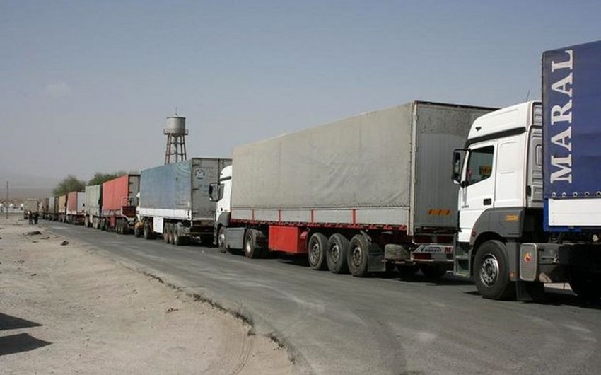 Iran, Azerbaijan seek to remove need for Iranian trucks to pay heavy taxes 