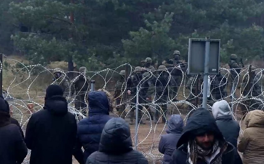 Власти Польши задержали 100 мигрантов при попытке пересечь границу