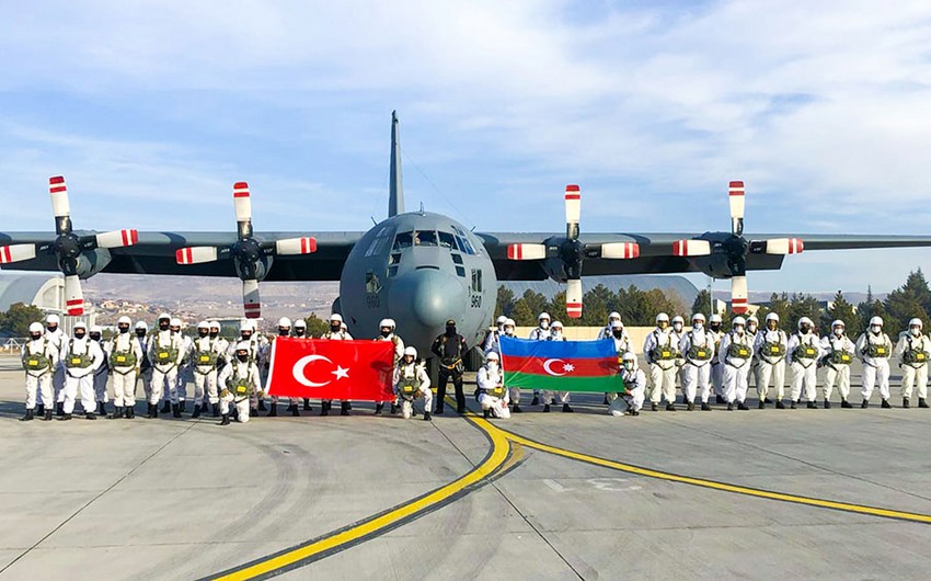 Azerbaijani servicemen hold military exercises in Kars, Kayseri