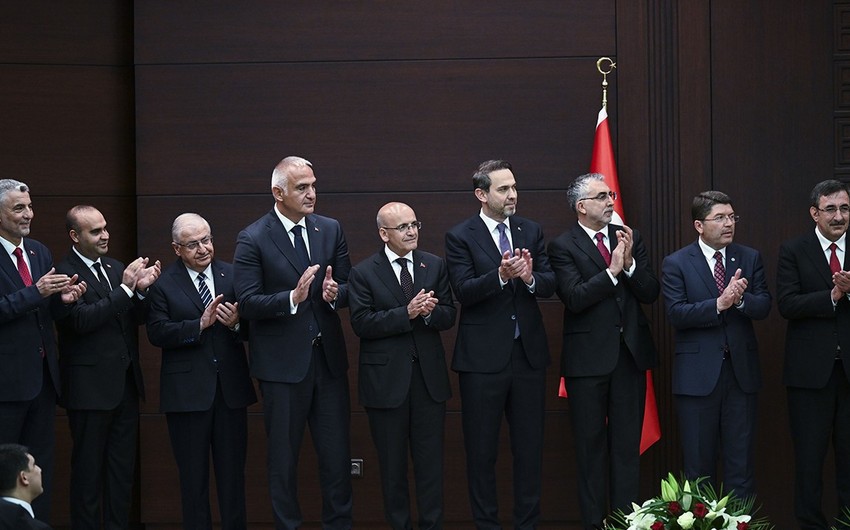 Сегодня состоится первое заседание Кабинета министров Турции в новом составе