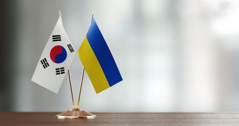 Top diplomats of S. Korea, Ukraine discuss repatriation of N.Korean POWs