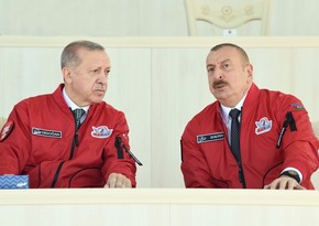 Presidents of Azerbaijan, Turkiye watching performance of Solo Turk, Turk Ulduzlar aerobatic teams