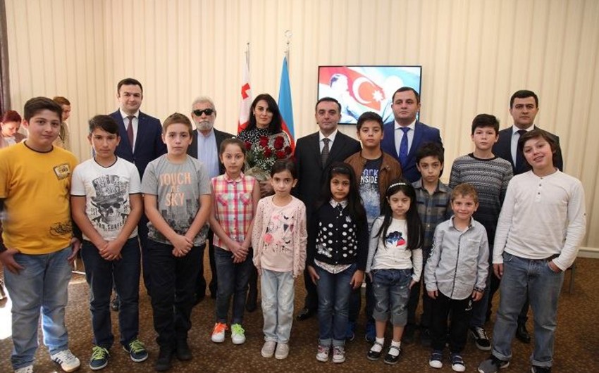 В Батуми открылась “Воскресная школа” по обучению азербайджанского языка