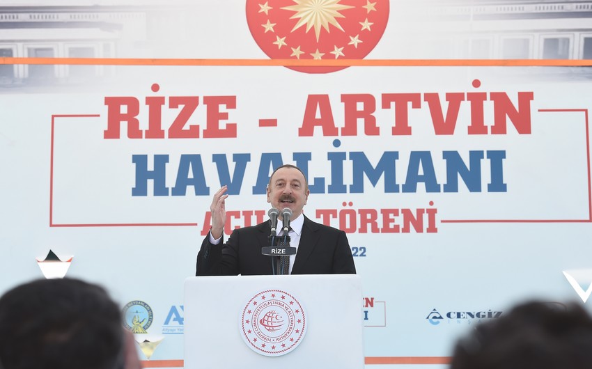 Azərbaycan lideri: Biz həm dostuq, həm qardaşıq, həm də artıq rəsmən müttəfiqik