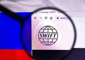 Эксперты: Отключение России от SWIFT произведет эффект разорвавшейся атомной бомбы для экономики страны