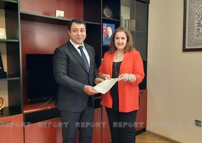 Ambassador of Argentina presents copy of her credentials to Azerbaijani Foreign Ministry 